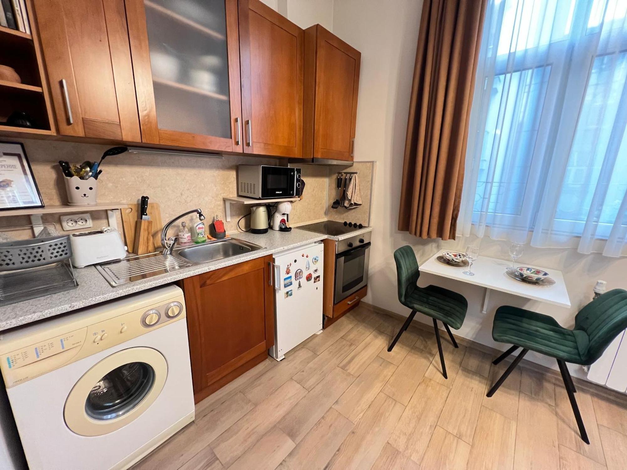 Budapest Cozy W Working Space And Wifi Διαμέρισμα