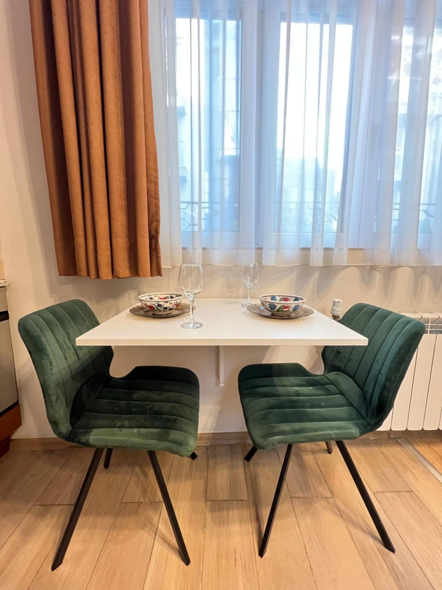 Budapest Cozy W Working Space And Wifi * Σόφια