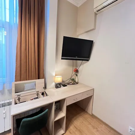 Budapest Central Cozy Studio W Working Space And Wifi Sofia Exterior photo