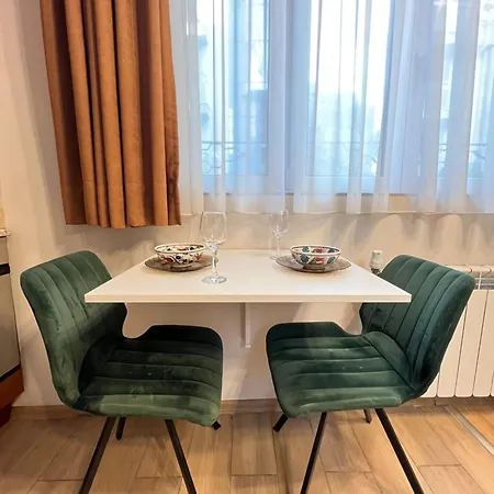 Budapest Central Cozy Studio W Working Space And Wifi Sofia Exterior photo